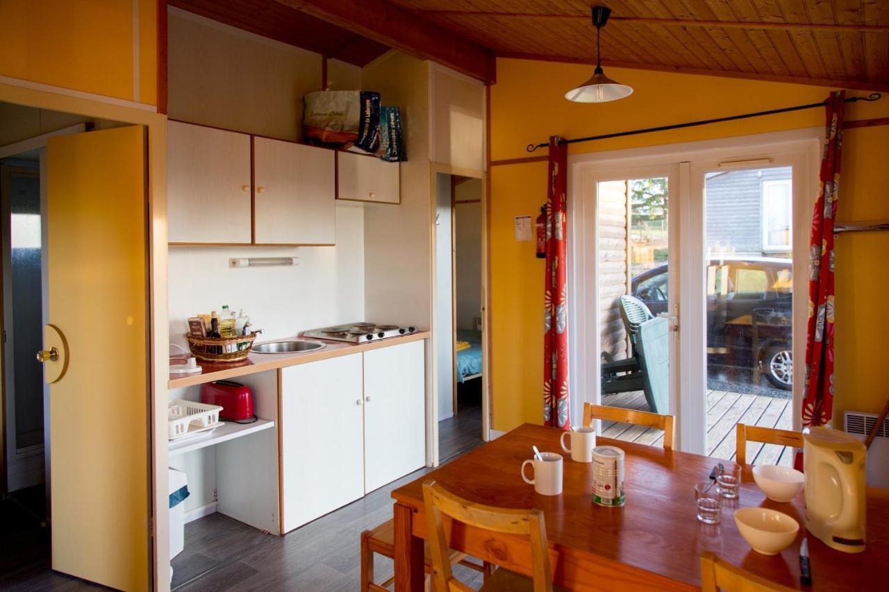 Les Chalets D Hermine Montredon-Labessonnié Екстериор снимка