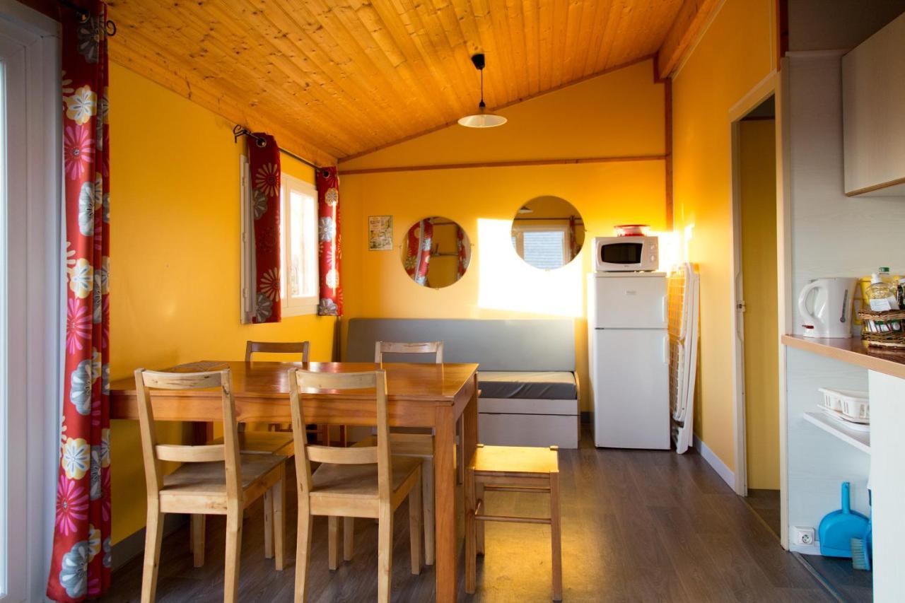 Les Chalets D Hermine Montredon-Labessonnié Екстериор снимка